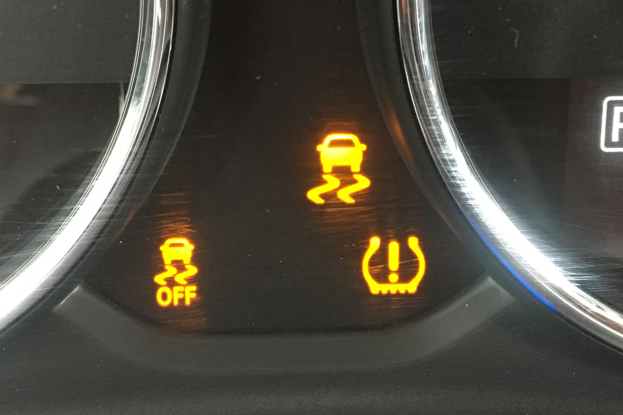 Jeep Jk Dash Warning Lights What They Mean 003 Jeep Dash Esc Lights Photo 125859732