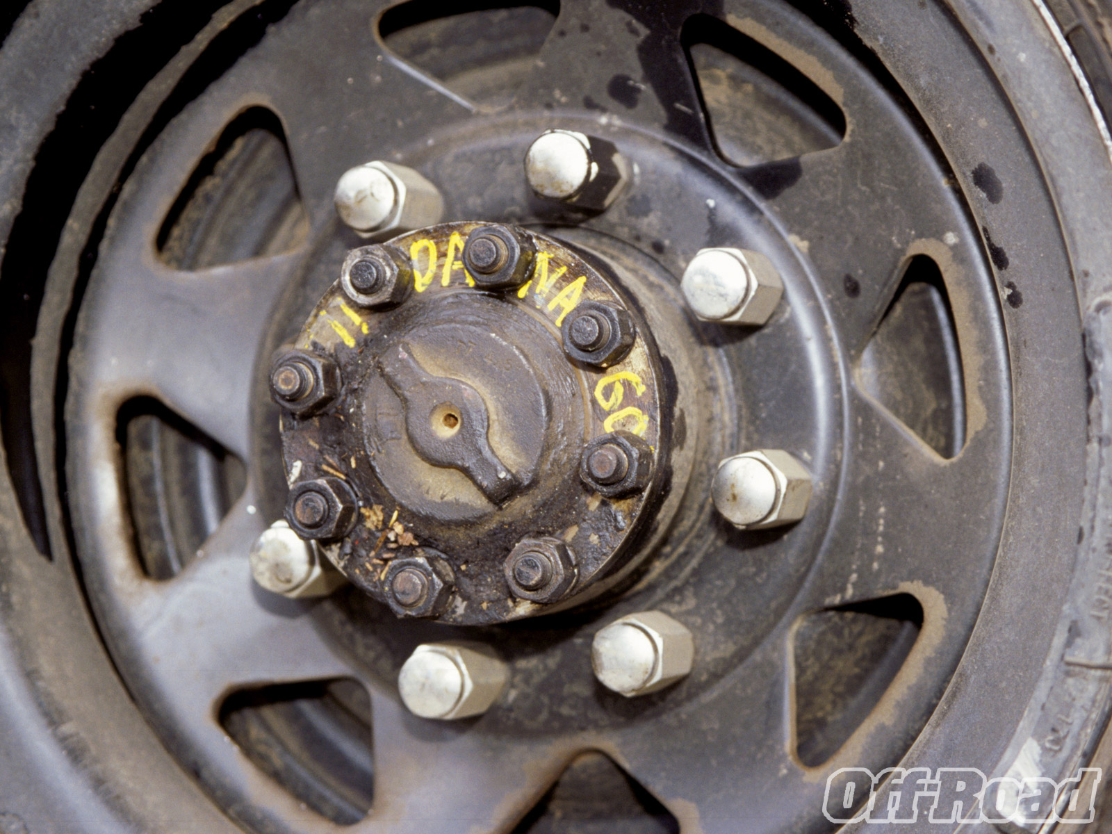 Full Floating Axle >> Full Floating Vs Semi Floating Axle Tech Off Road Magazine Full Floating Axle >> Full Floating Vs Semi Floating Axle Tech Off Road Magazine