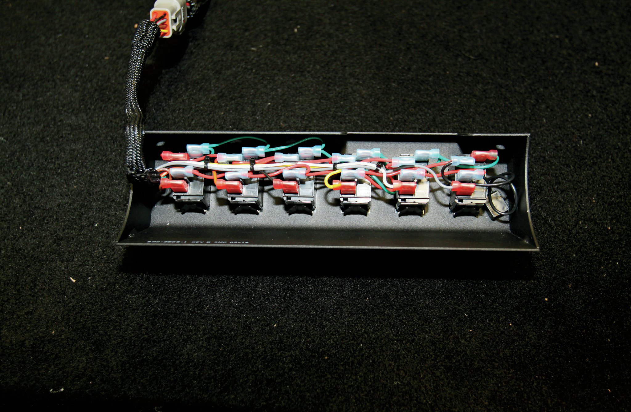 The switch panel controls are all neatly pre-terminated and already hooked up, so the switches are ready to be mounted to the windshield right out of the box.
