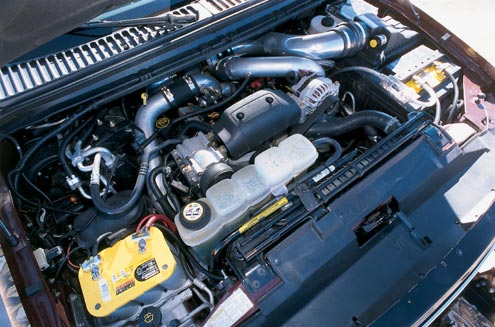 PIt may look stock, but this Power Stroke packs a punch, thanks to an array of Hypermax components including a 5-inch air intake, performance intake manifold, performance turbocharger, and 5-inch exhaust.