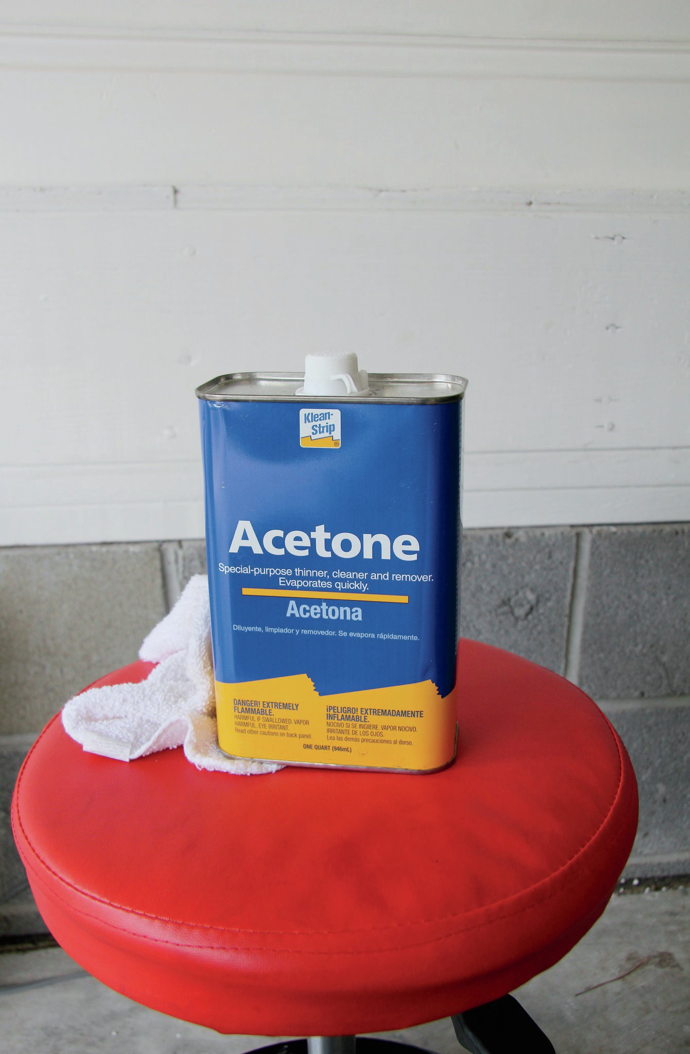 Before you can install the first panel, the inside of the top must be thoroughly cleaned. Acme suggests using Acetone and a microfiber cloth so not to leave behind any residue.